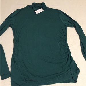 Green NY&C turtle neck